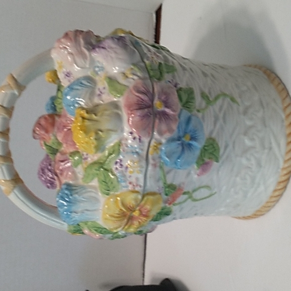GKA BRAND Flower floral Basket Cookie Jar Ceramic - Picture 12 of 12